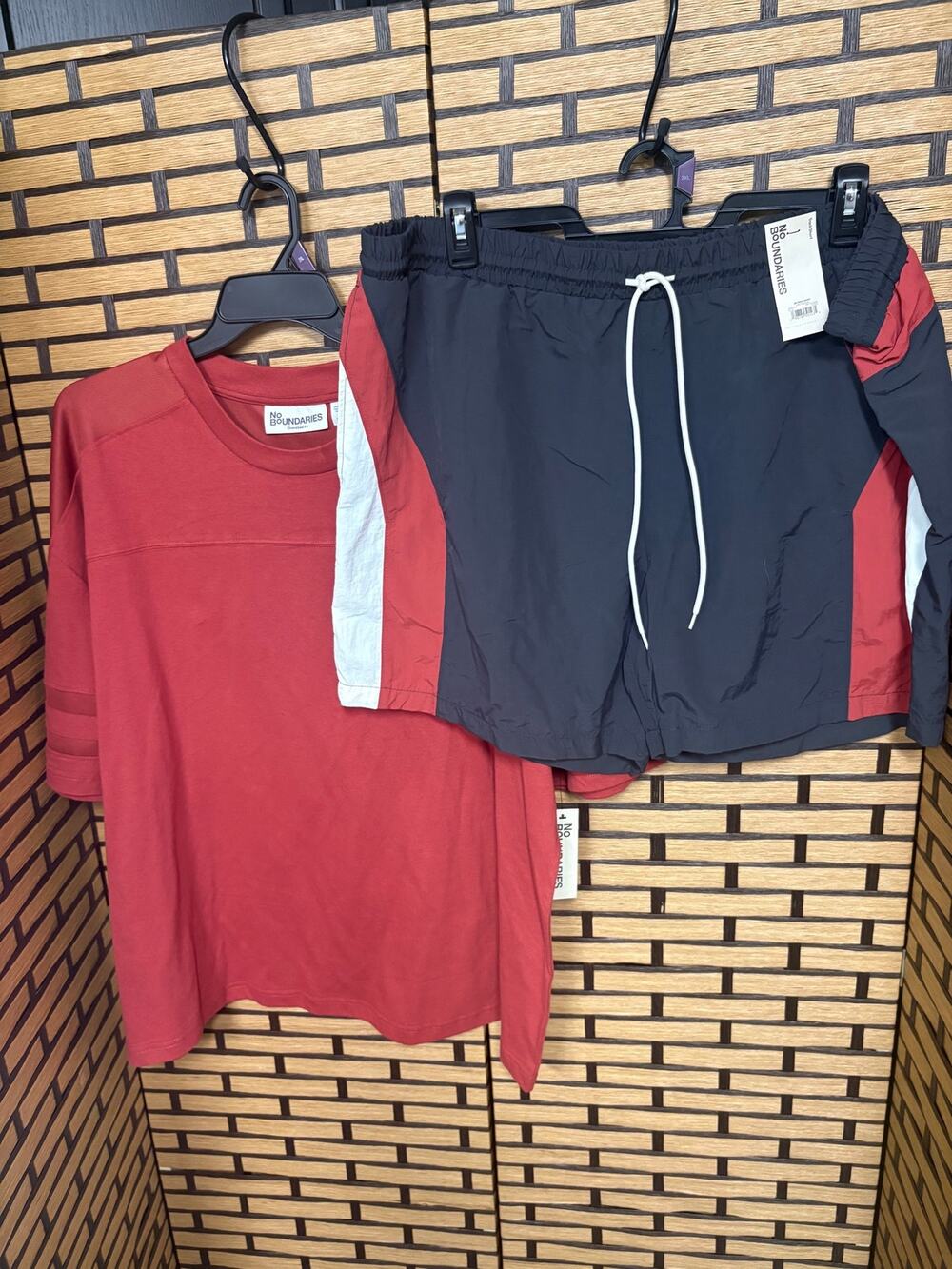 No Boundaries Burgundy And Gray Outfit Size 2X